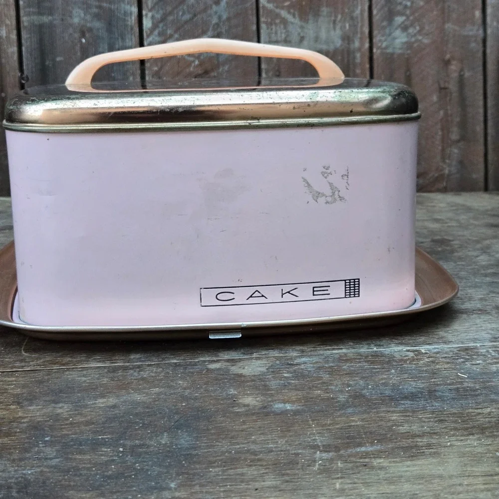 Vintage Lincoln BeautyWare Cake Taker Carrier Pink Copper Metal MCM Retro